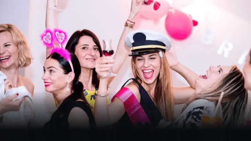 Enterrement de vie de jeune fille à Vitré