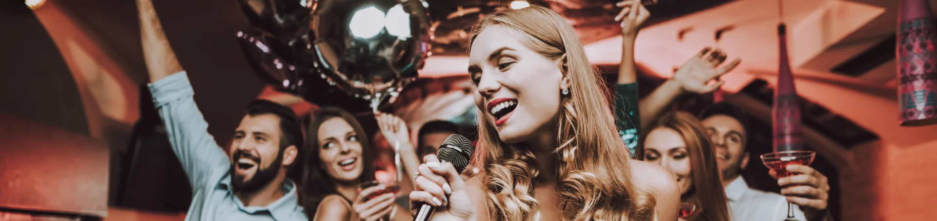 Salles de karaoké privative à vitré au parc de loisir indoor Evaisum